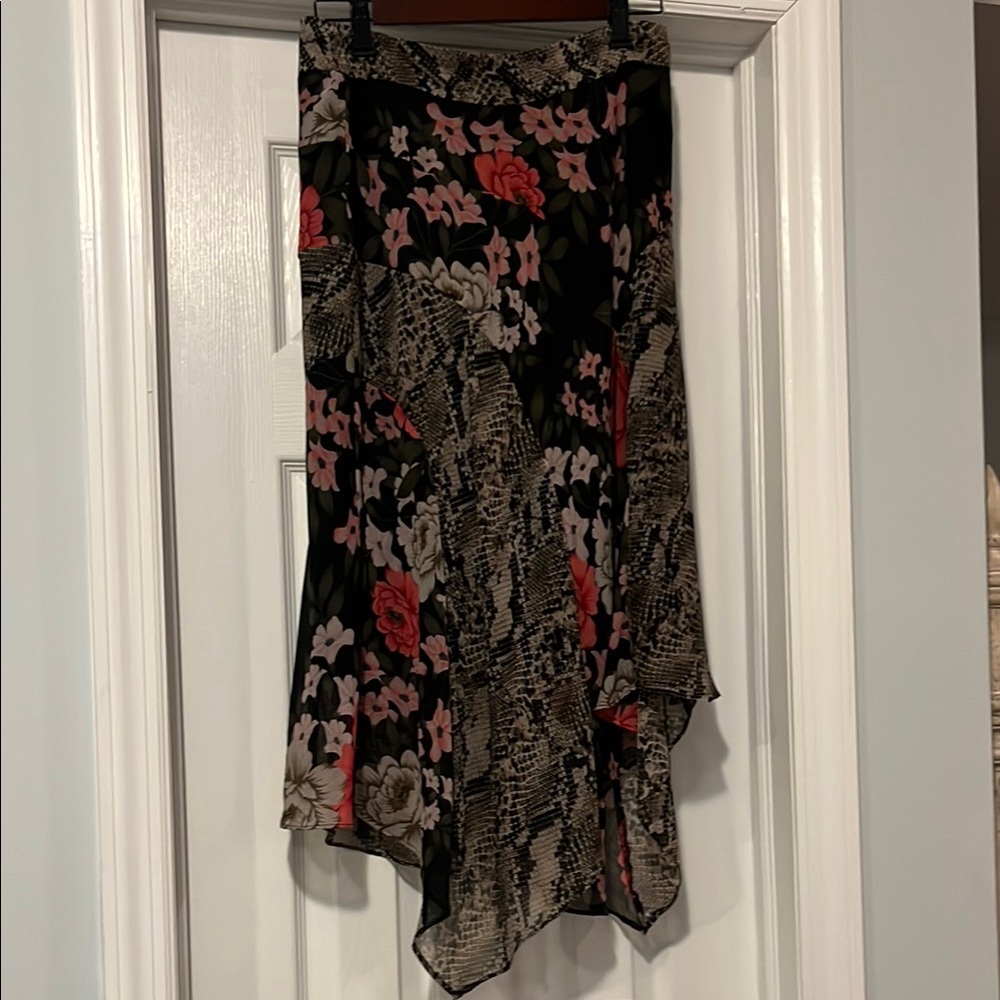 Floral and Snakeskin Print Women's Skirt